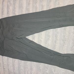 Lululemon Forrest Green Crop Leggings